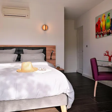 Un Joli Coin De Paradis Bed & Breakfast