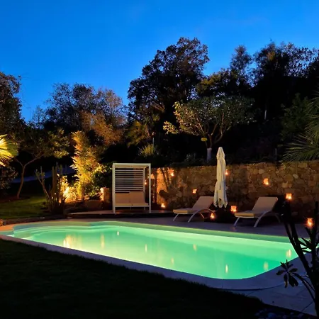 Bed & Breakfast Un Joli Coin De Paradis Calcatoggio (Corsica)